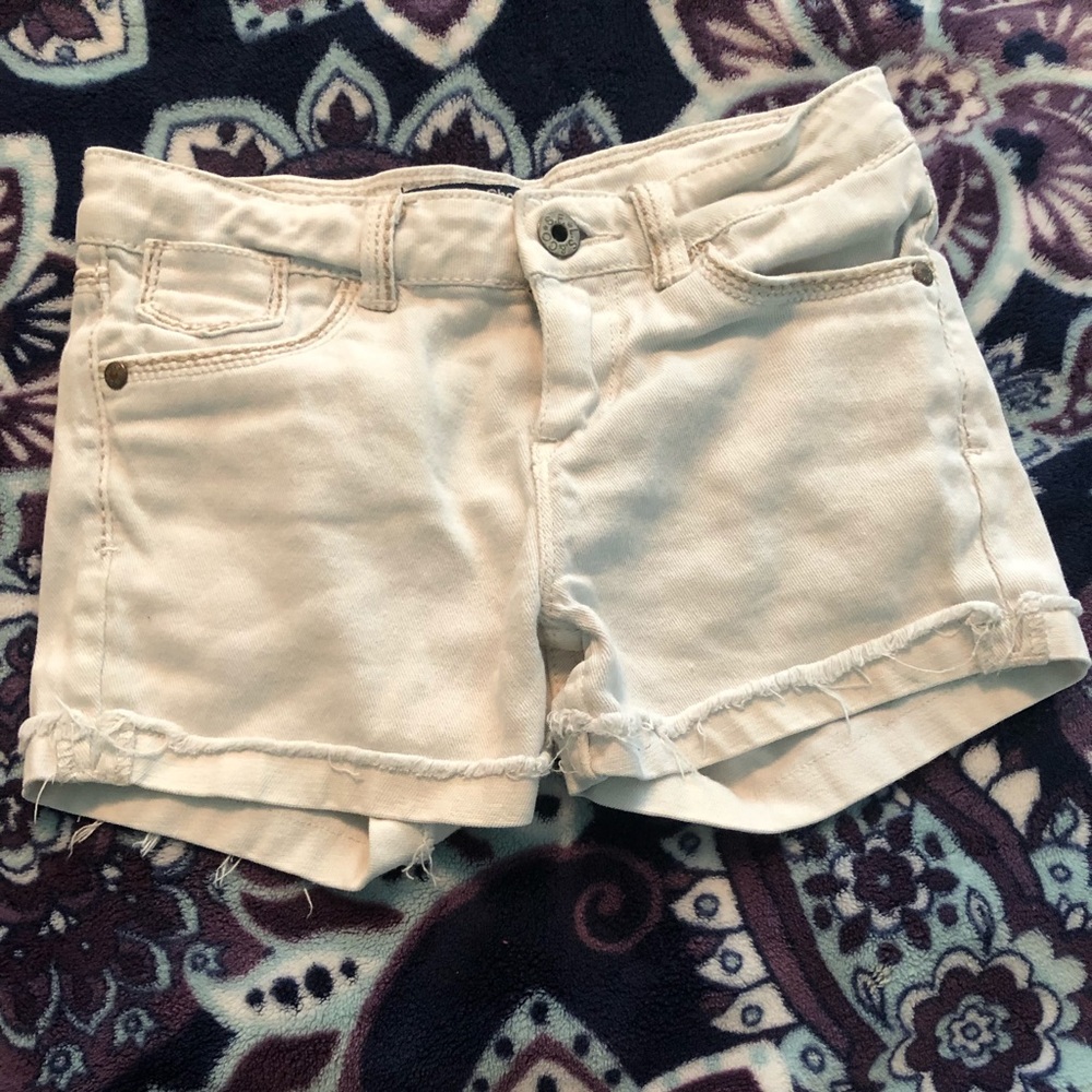 Levi’s Adjustable Jean Shorts